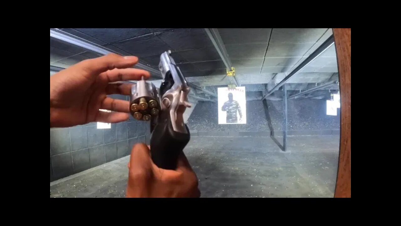 Shooting a gun for the first time in RED STATE FLORIDA! Total noob at this!!!!