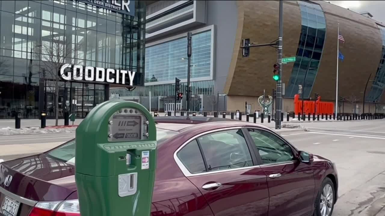 Plans to extend Milwaukee metered parking to 9 p.m. and Saturdays