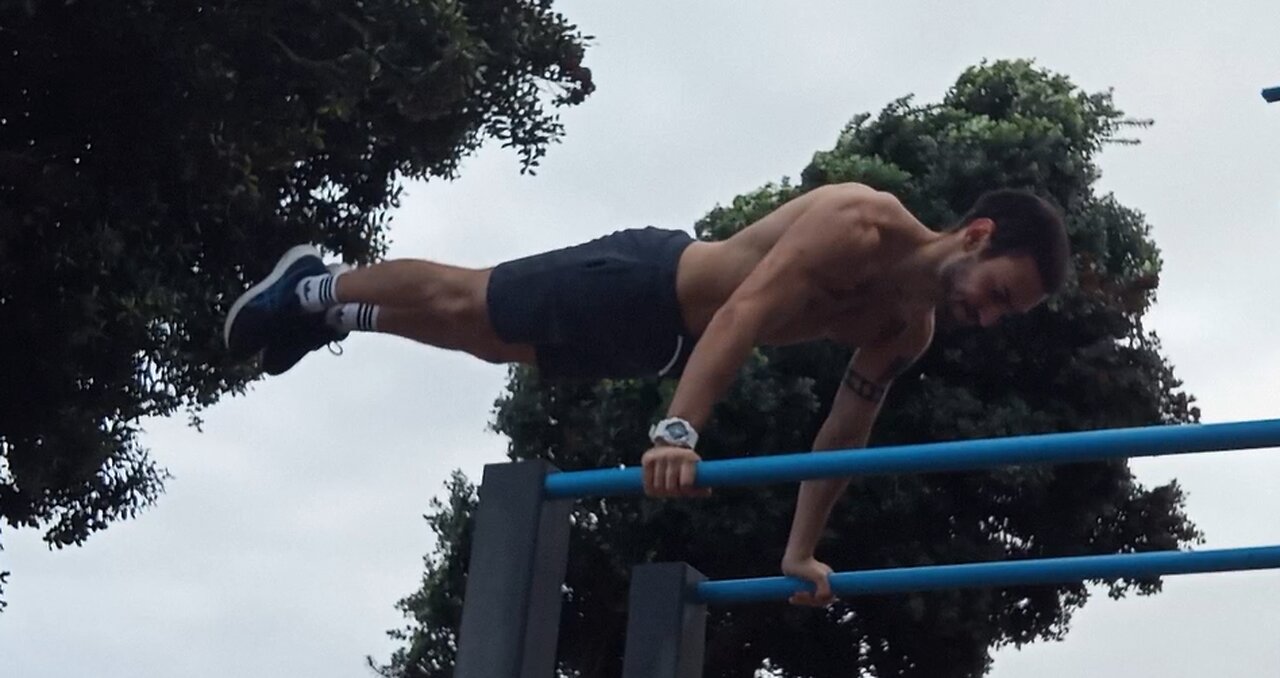 Training Planche