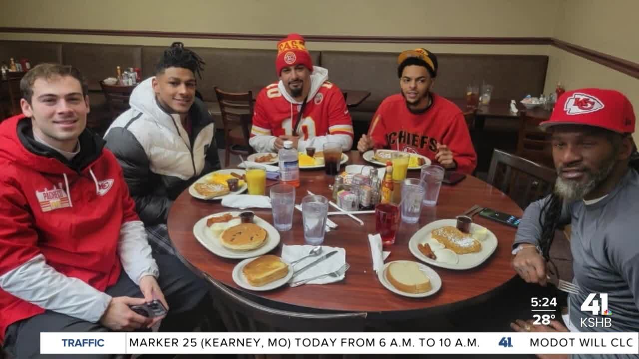Chiefs Kingdom brings business to Pegah's Family Restaurant in Shawnee following viral post
