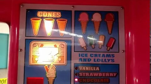 R6583 - Ice Cream Van at Via|Port Rotterdam Mall - Lights and Buttons Not Working