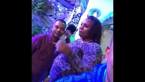 TODA BALADA TEM AQUELE AMIGO QUE NAO PERDOA NINGUEM [ MEME ] [ VIRAL ] [ COMEDIA ] RINDO MUITO !!
