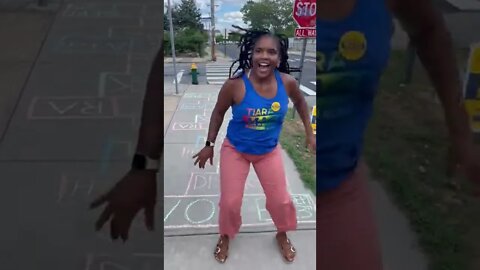 Rhode Island Sen. Tiara Mack twerking for your vote 🗳️