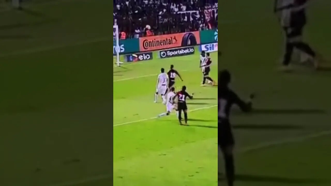 GOLAÇO DO LÉO PEREIRA; CÁSSIO RECEBA....#shorts #futebol #corinthians