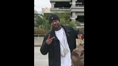 Young buck beat up by Afro man crew/ zesty behavior