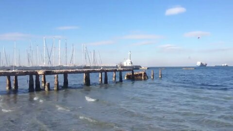 Δυτικά της γκρεμισμένης ιστορικής Αποβάθρας Ντοβίλ μετά την "Ελπίδα" (P2)