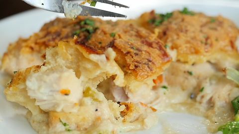 Cheddar bay biscuit casserole recipe