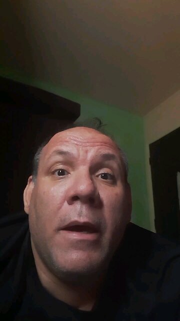 Existe no mundo dois tipos de socialismo