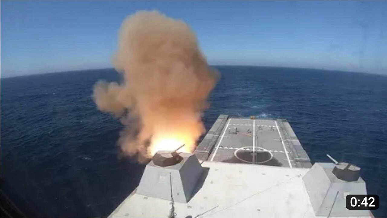 USS Zumwalt (DDG 1000) Conducts Live-Fire Test of SM-2 Missile