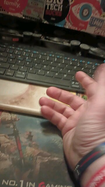 IVE TAPPED INTO THE TUCKER CARLSON POWER AND NO CAN STOP ME, I HAVE BECOME ENERGY INCARNATE.AHHHHH!!