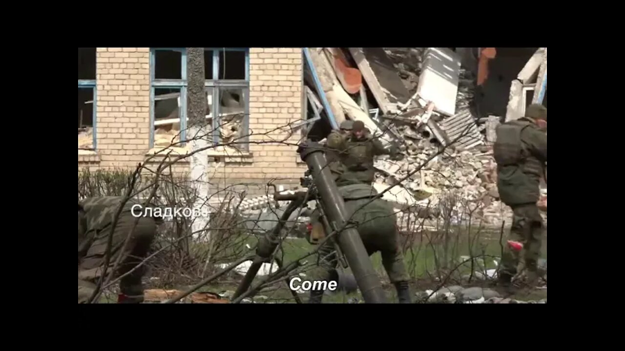 Russian Mortar Crew Hitting Ukrainian Positions