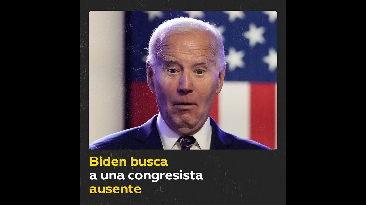 Biden se toma una foto con una congresista… que no estaba allí