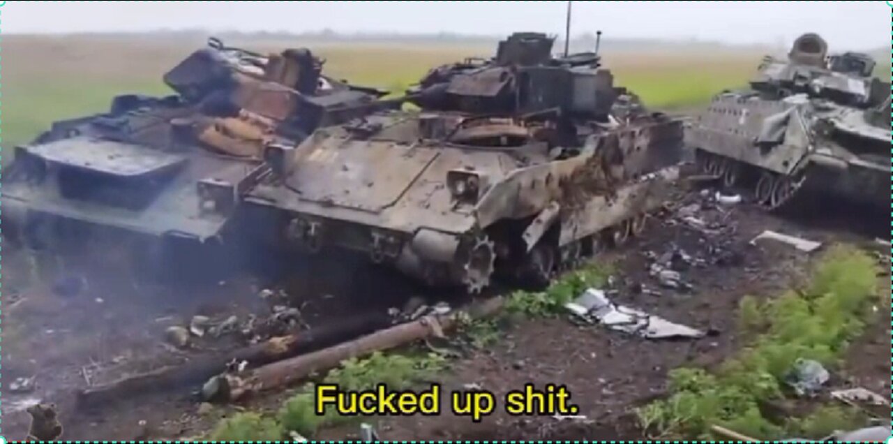 Kamikadze Russian tank attacked and destroyed by him self column of 2 tanks and 8 armored cars