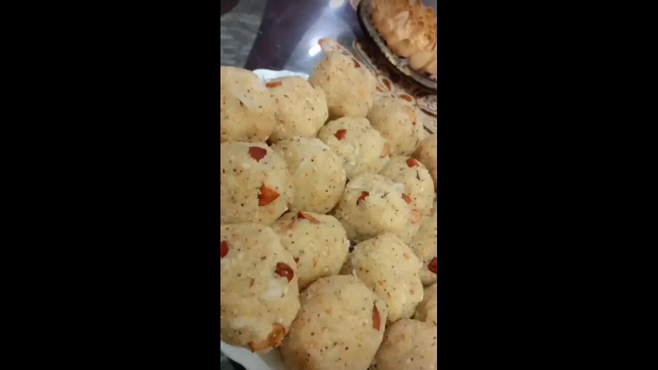 Rava Ladoo Recipe #rumble