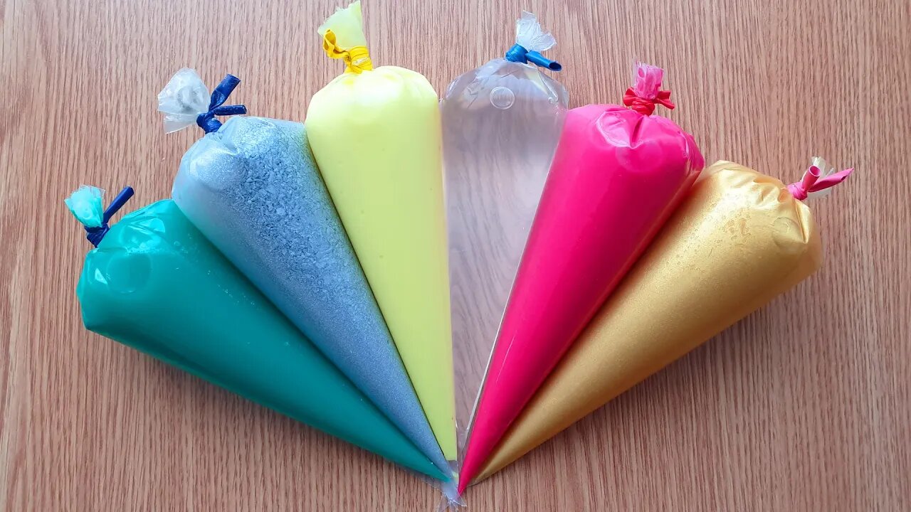 Making Crunchy Slime with Piping Bags #196