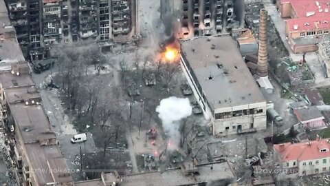 SHOOT OF RUSSIAN TANKS IN MARIUPOL!