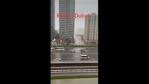 Rain in Dubai