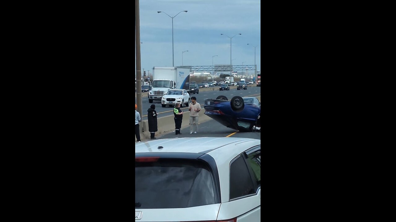 Vehicle Rollover On Highway 401