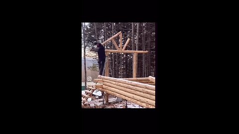 King Post Truss Complete! #logcabinbuild #logcabin