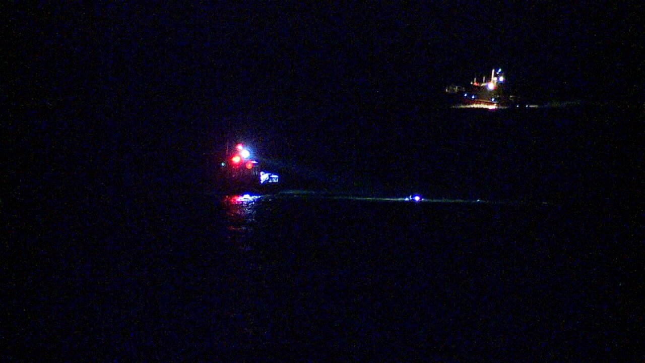 3 rescued, 1 missing after boats collide on Lake Erie