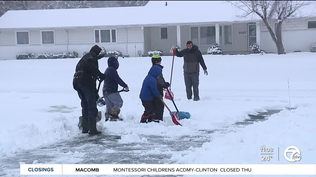 'An everyday thing': Neighbors help neighbors in midst of snowstorm