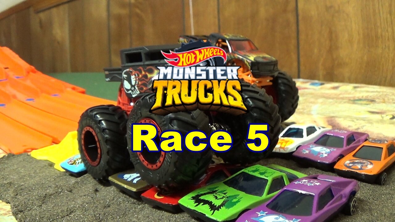 Hot Wheels Monster Trucks Showdown 5