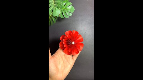 Beautiful Paper Flowers #easycrafts #DIY #christmascrafts #christmas #papercrafts