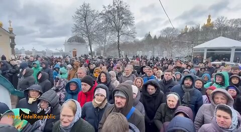 Kiev protest for Russia