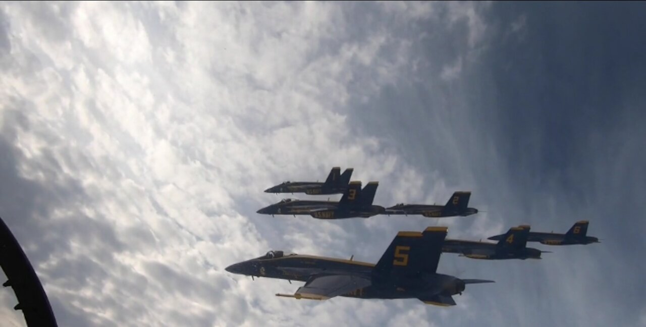 U.S. Navy Blue Angels Refuel with 157th Air Refueling Wing