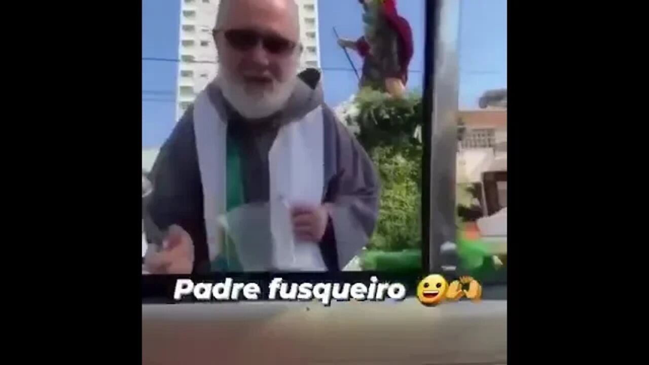 PADRE FUSQUEIRO [ O PADRE GOSTA DE UM FUSCA ] [ AMA FUSCA ] [ MEME ] [ MEMES ] [ VIRAL ] TOP DEMAIS