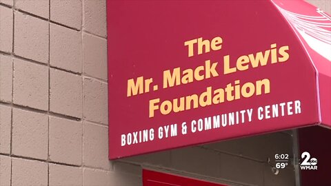 Sting from teens' bullet wounds extends into East Baltimore boxing gym