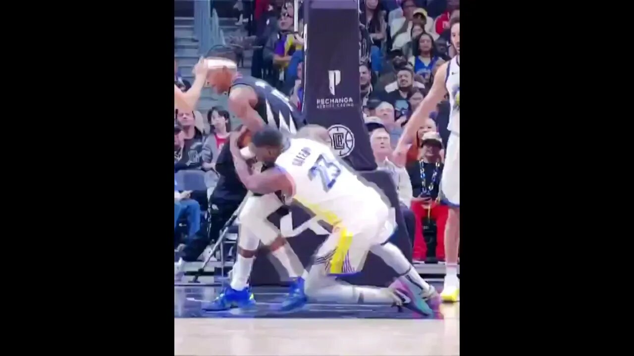 Draymond Tackled Him #nba #viral #basketball #sports #nbahighlights #highlights #draymondgreen