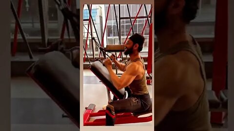 D HANDLE PULL DOWNS #shorts #youtubeshorts