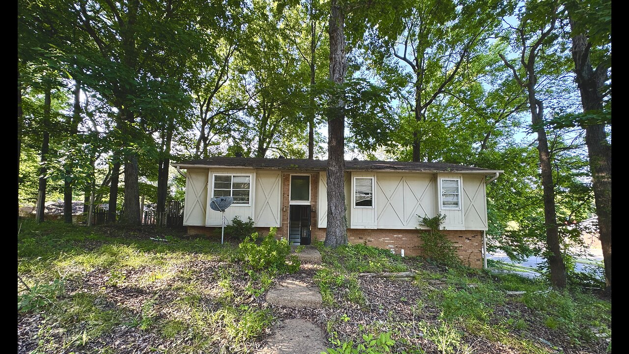 Hermosa Casa Tri-Nivel de Venta en Memphis Tennessee (Disponible)
