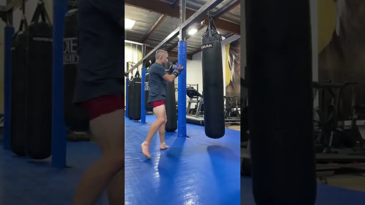 Muay Thai Heavy Bag Combo