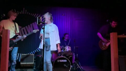 Barracuda - Cover