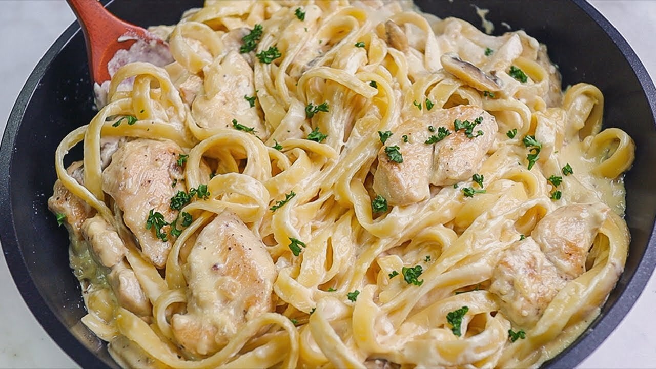 Classic Chicken Alfredo is feel-good comfort food - so creamy but light!