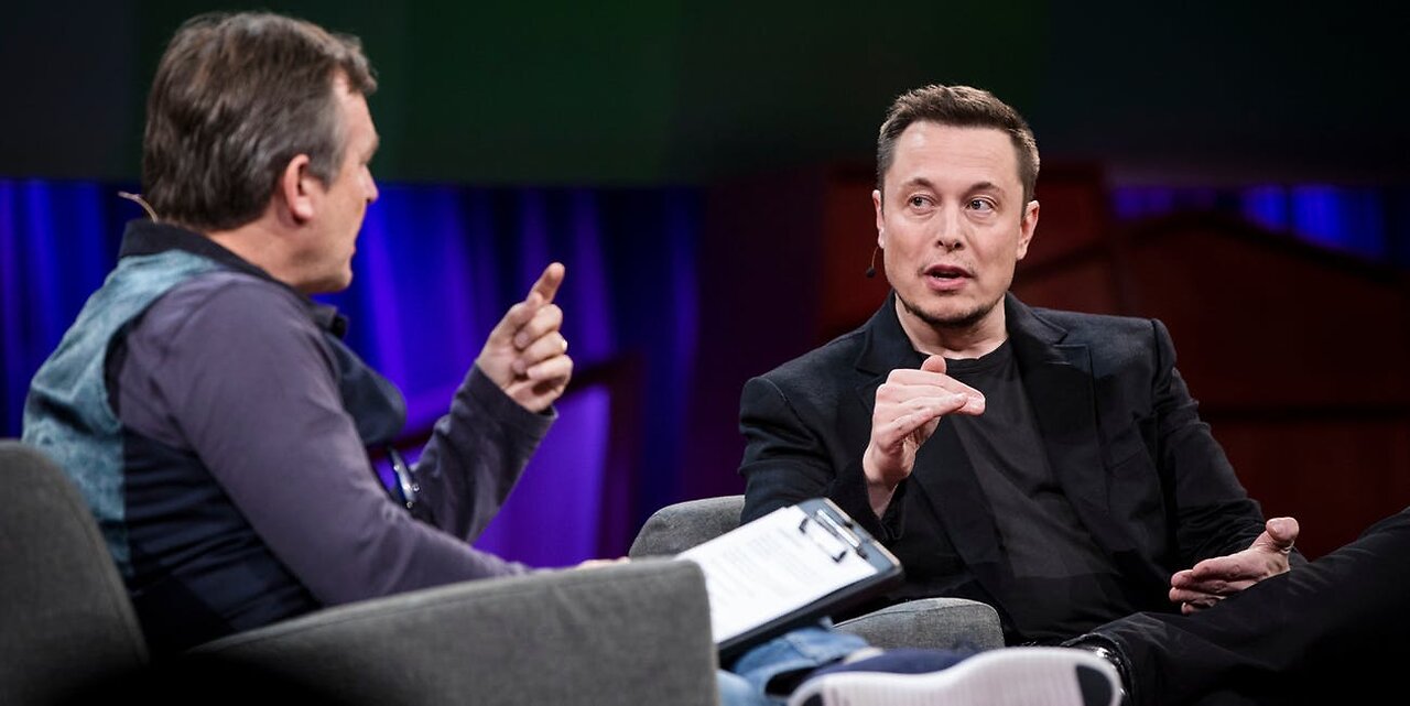 Elon Musk talks Twitter ( Tesla and how his brain works )