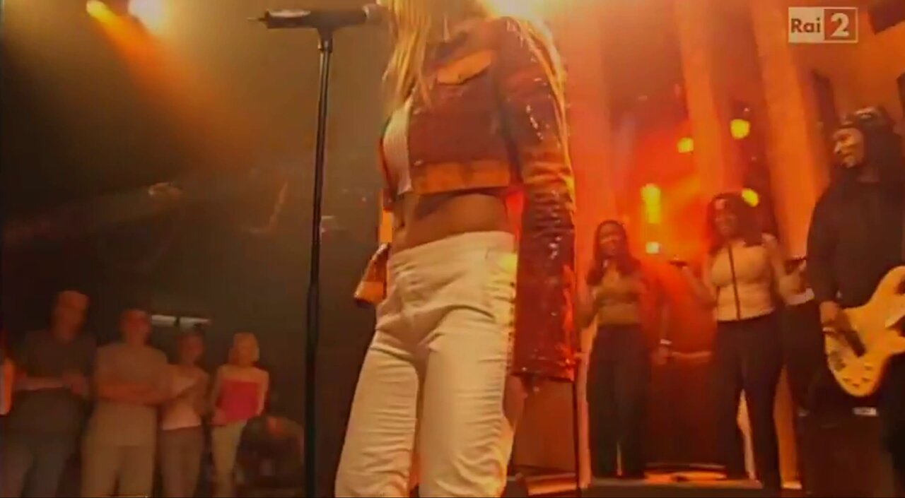 Anastacia - I'm Outta Love [Live At TOTP)
