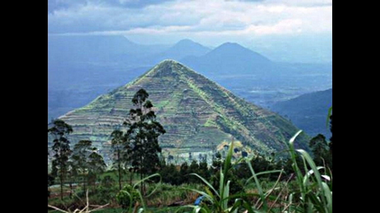 In Indonesia, 25,000-Year-Old Pyramids Were Discovered?