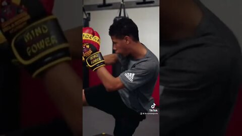 #mma #fighter #fitness #kickboxing #boxing #motivation #greatness #train
