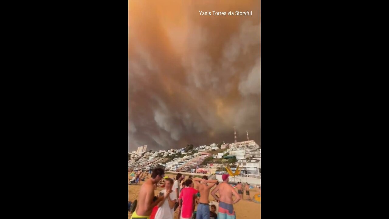 Haunting Plume of Smoke Engulfs Chile Sky From Wildfires