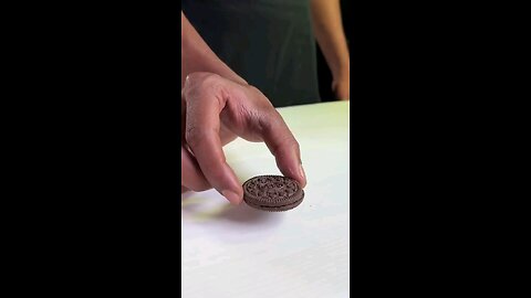 Oreo Biscuit ASMR