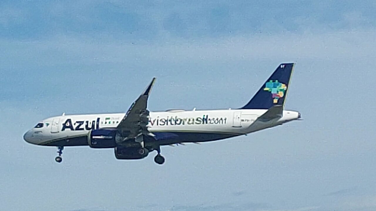 Airbus A320NEO PR-YRV vindo de Campinas para Manaus