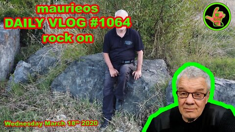 maurieos DAILY VLOG #1064 rock on