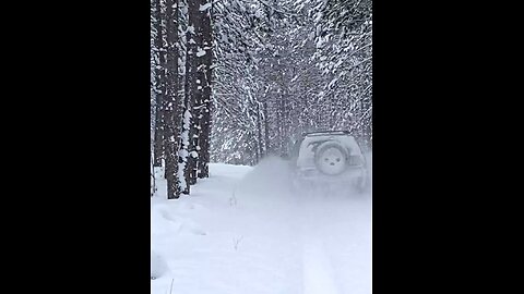 Wj clearing Deep snow🤤