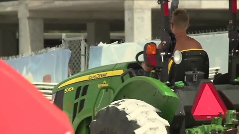 Fort Myers Beach vendors could see permit fee increase