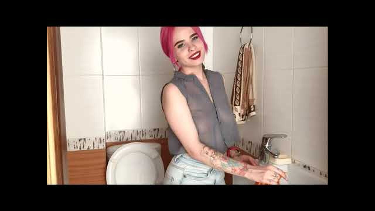Cute Girl Cleaning IN Transparent shirt LIKE A PRO || Maggie fox transparent shirt video for fans