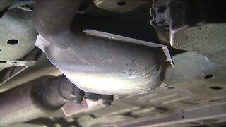 Denver police warn of armed lookouts during catalytic converter thefts