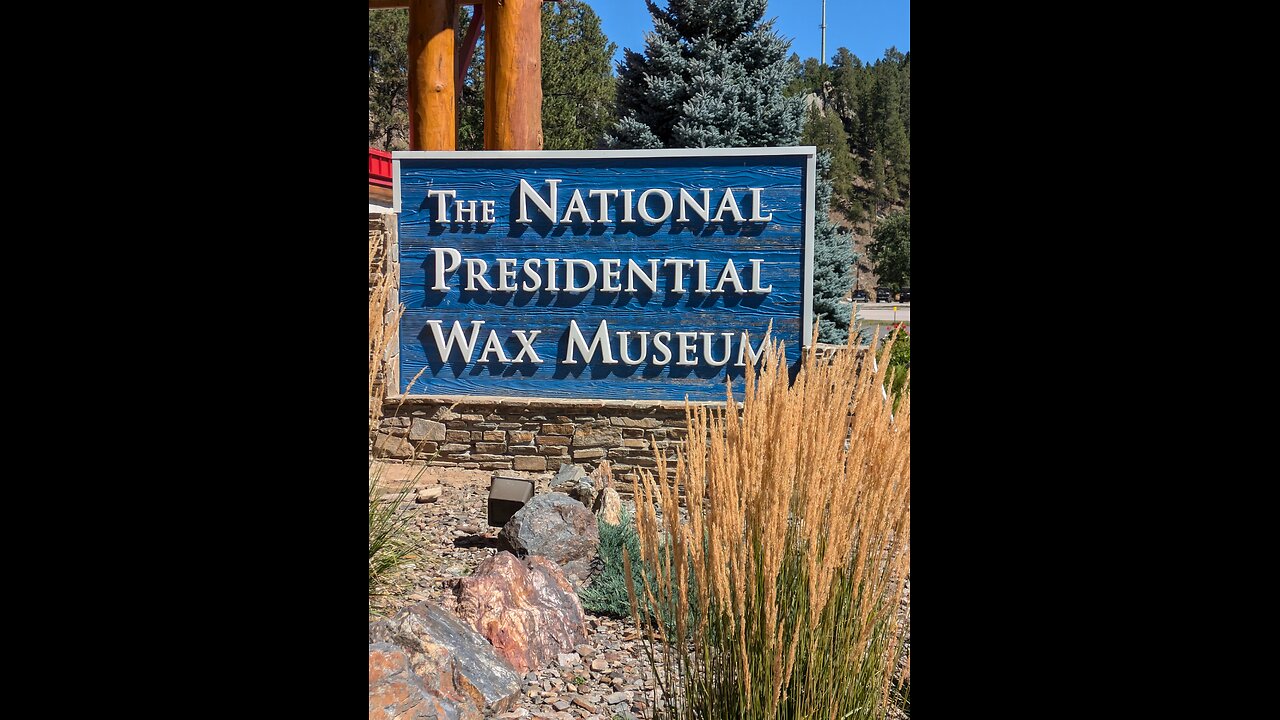 THE PRESIDENTIAL WAX MUSEUM IN MOUNT RUSHMORE SOUTH DAKOTA